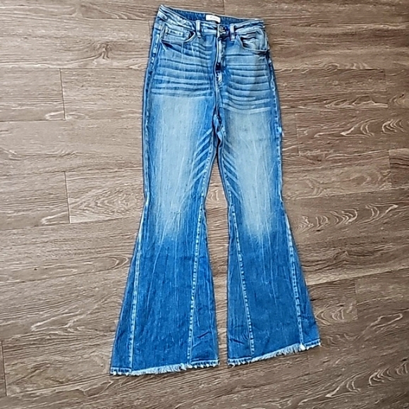 Womens KanCan Signature Ultra High Rise Flare. Sz 30×33 - Picture 2 of 10